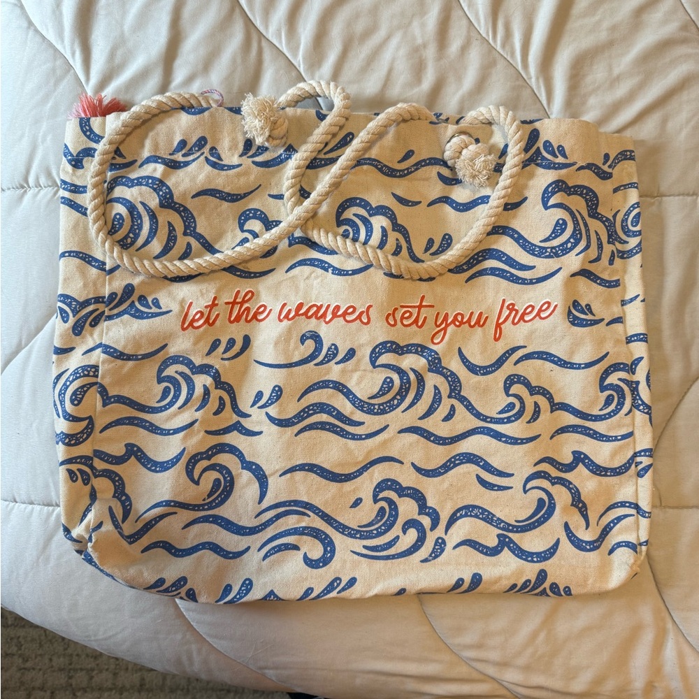 Canvas tote